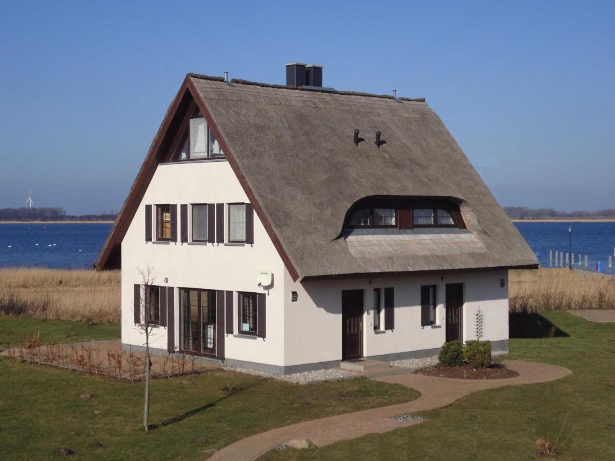 Ferienhaus Boddenblick Und Kranich Vieregge Luaran gambar